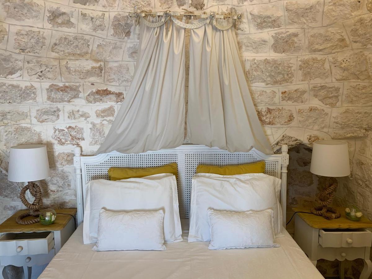Trulli Tesoro Bed and Breakfast Cisternino Εξωτερικό φωτογραφία