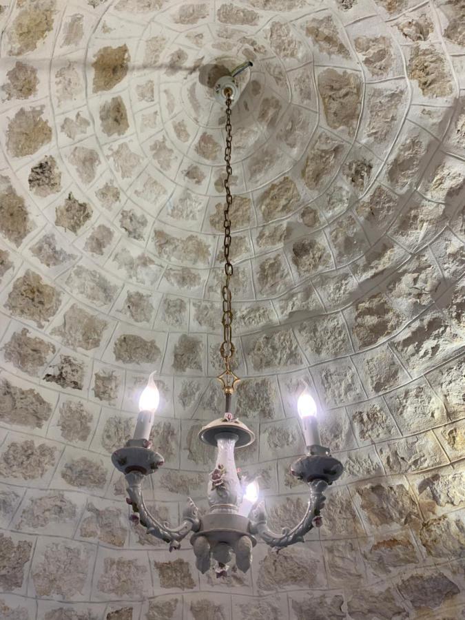 Trulli Tesoro Bed and Breakfast Cisternino Εξωτερικό φωτογραφία