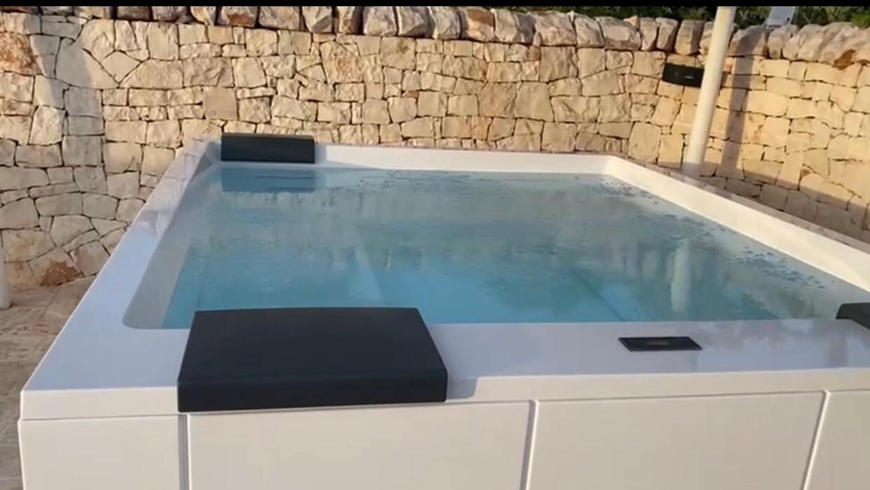 Trulli Tesoro Bed and Breakfast Cisternino Εξωτερικό φωτογραφία